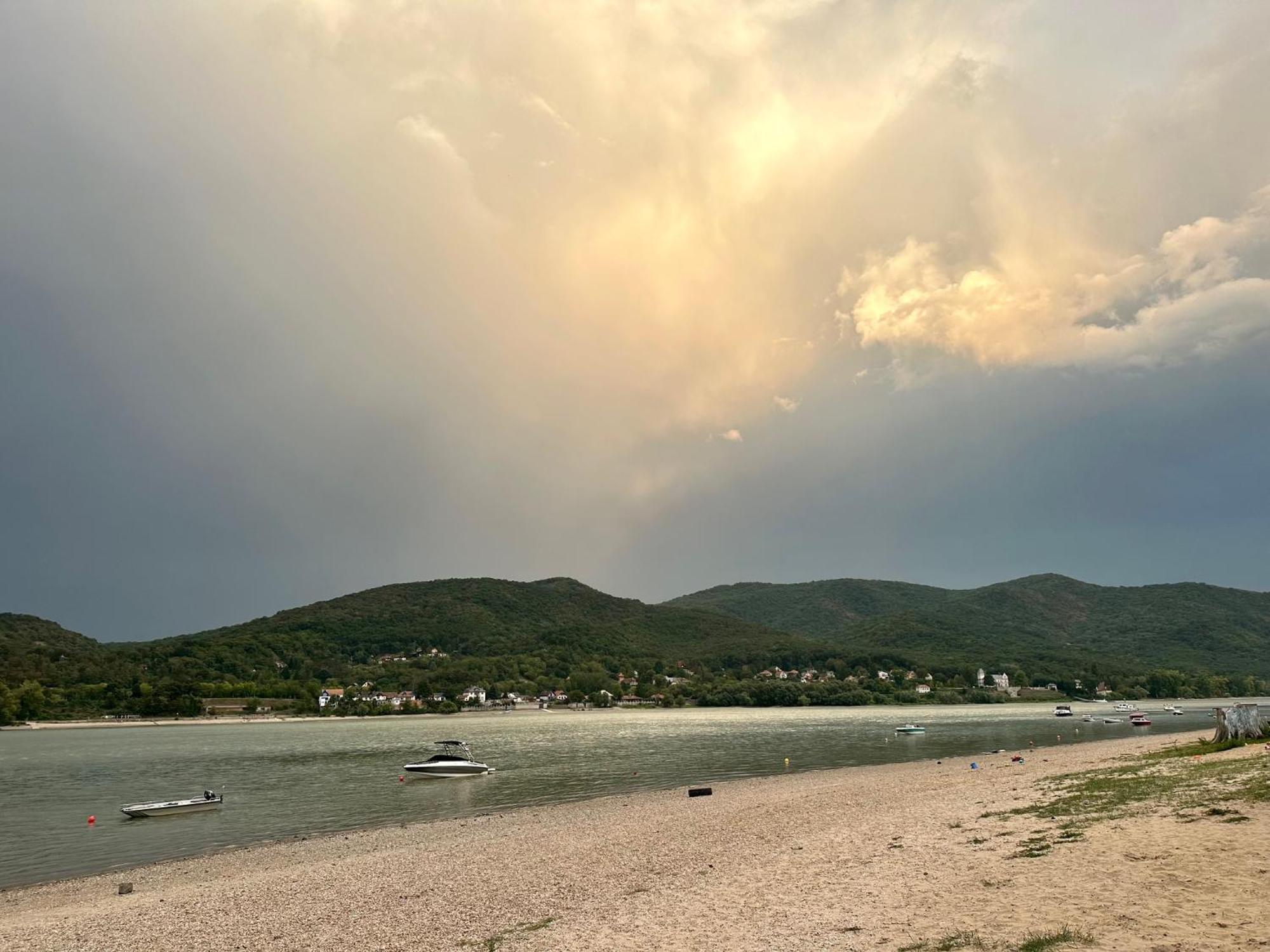 Partifecske Kemping Pilismarot Dış mekan fotoğraf